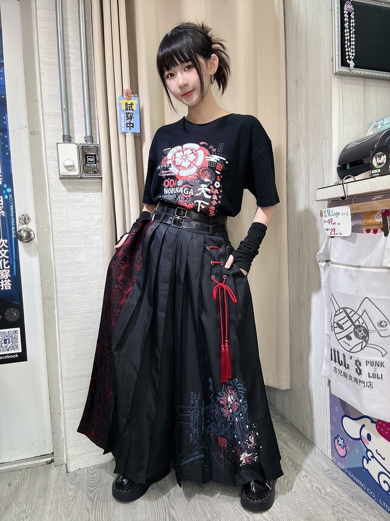 Jillpunk和風モード チャイナ風 曼珠沙華彼岸花 浪人侍 ドレープ袴 ゆるい ドクロレース タッセル付き ワイド バギー剣道パンツ プリーツロング丈ズボン オリジナルパンク メンズ レディース V系 秋葉系 おしゃれ ヴィジュアル系