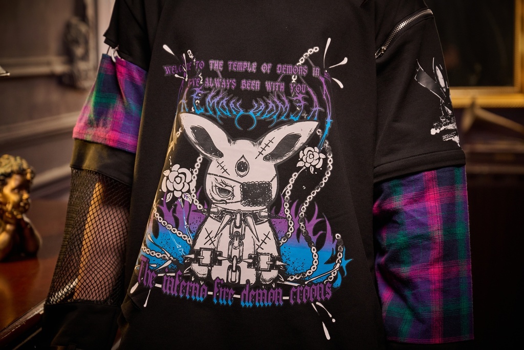 Jillpunk 可愛いパンク パラサイト兎 パンクロック ボーダー タータンチェック柄 漁網メッシュ ダメージ加工 ゆったり 取り外し可能な袖 長袖Tシャツ カットソー オリジナル メンズ レディー V系 おしゃれ カッコいい 男女兼用