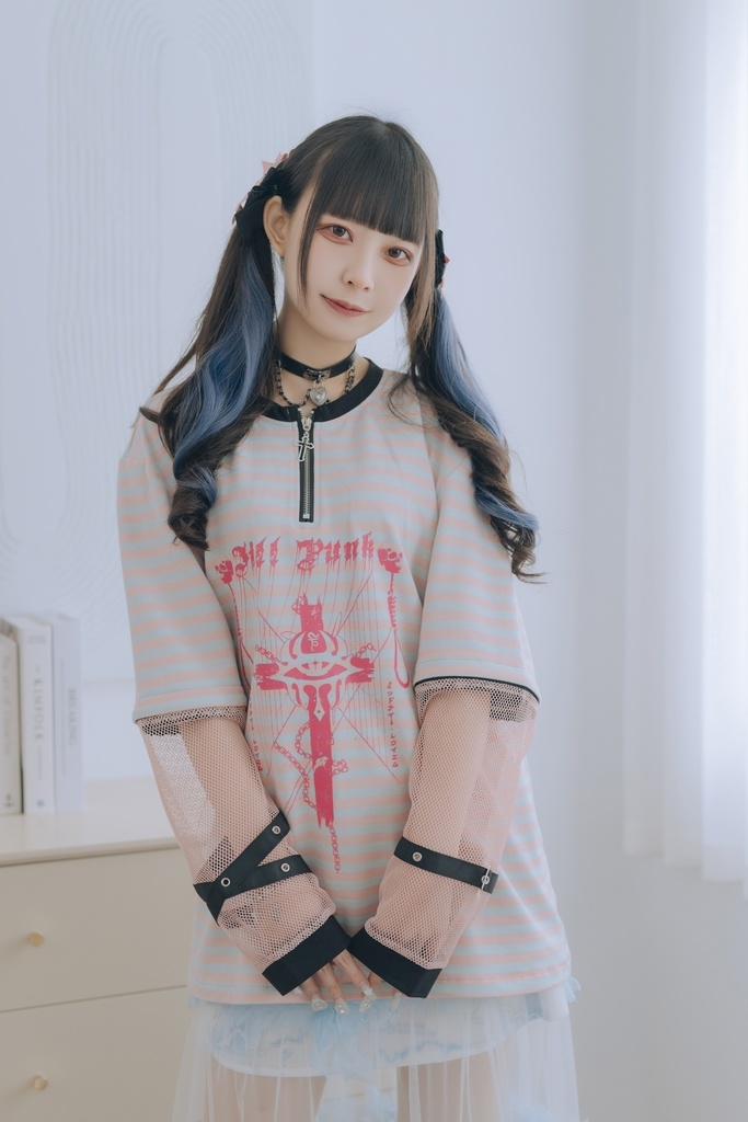 Jillpunk 復刻版 パンクロック Y2K エモい ボーダー柄 着回し利く 1/4ジップ クロスチャーム 漁網メッシュアームカバー付き 長袖ゆったり カットソーTシャツ オリジナル メンズ レディー おしゃれ男女兼用ファッション