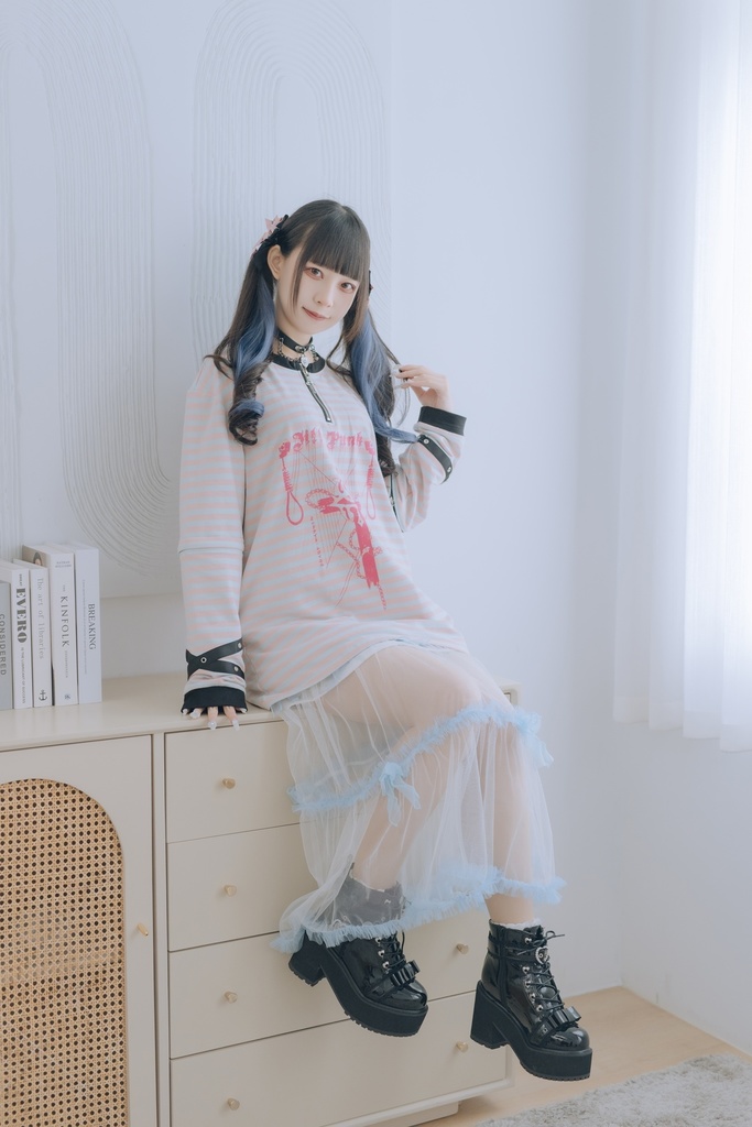 Jillpunk 復刻版 パンクロック Y2K エモい ボーダー柄 着回し利く 1/4ジップ クロスチャーム 漁網メッシュアームカバー付き 長袖ゆったり カットソーTシャツ オリジナル メンズ レディー おしゃれ男女兼用ファッション