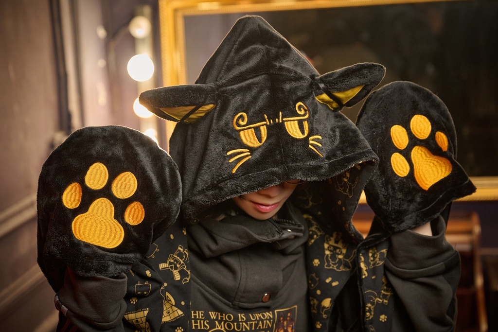 Jillpunk芝麻コラボ お宅 ニ次コン エジプト神話ベビー バステト猫の女神 フード付き 総柄裏地 肉球刺繍 ふわもこスカーフ 手袋マフラー オリジナル メンズ レディーズ おしゃれ 男女兼用 ファッション 秋葉系 可愛い 猫系