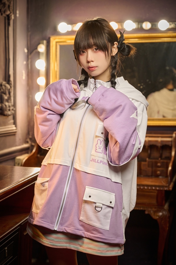 Jillpunk 20周年限定 お宅 アニメ界隈 台湾画師空罐王コラボ ワークスペック 重ね着風 ゆったり 兎耳パーカー メッシュカーゴポケット フード付きジャケット オリジナルメンズ レディー おしゃれ 男女兼用ファッション秋葉系