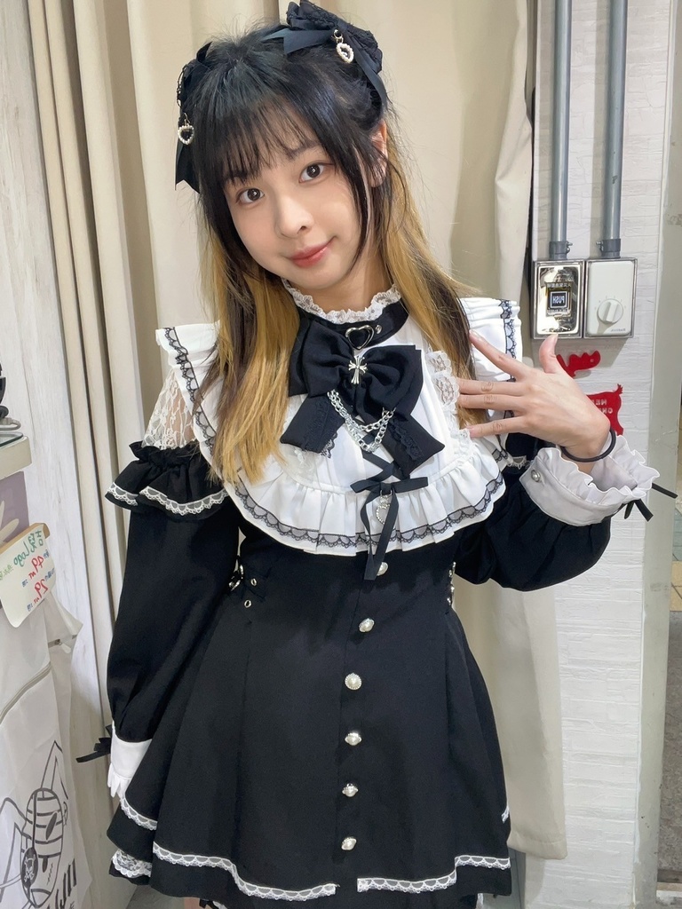 Jillpunk 量産型 地雷系 天使界隈 ロリータ 着せ替え人形 蝶ネクタイ付き フリル 透けレース 長袖 セーラーワンピース シャツドレス ショーパンセット オリジナル 姫系 可愛い おしゃれ ファッション萌え 秋葉原