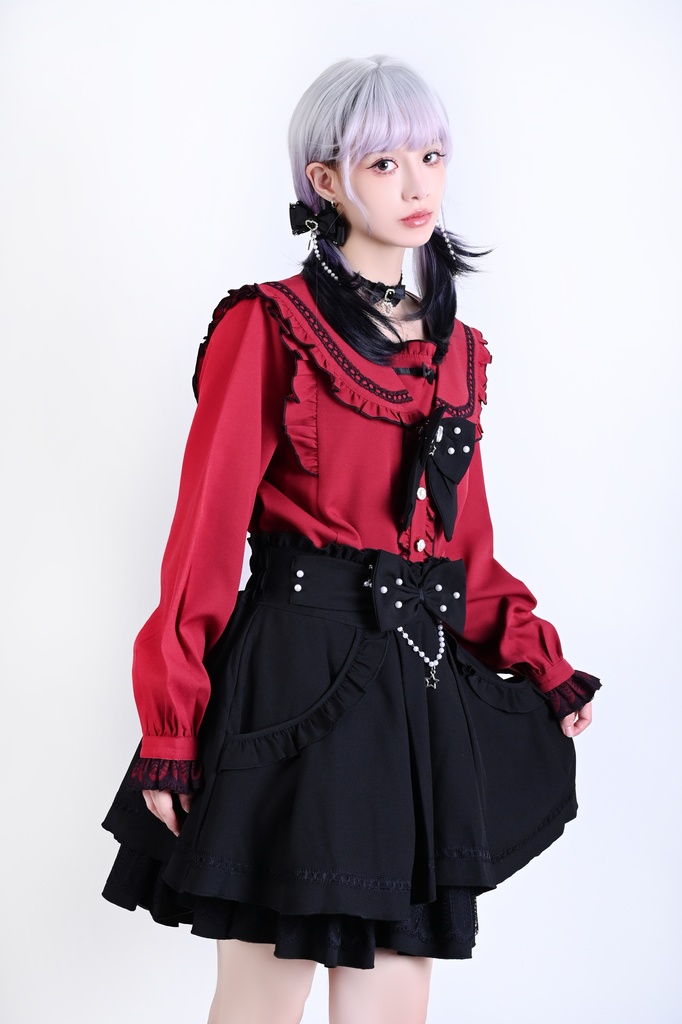 Jillpunk 量産型 茶会願い 地雷系 水色系統 ロリータ 蝶ネクタイ付き フリル セーラー服 リボン 長袖シャツ イミテーションパール ビーズハイウェスト ショートスカート オリジナル 姫系 可愛い おしゃれ ファッション萌え 秋葉原