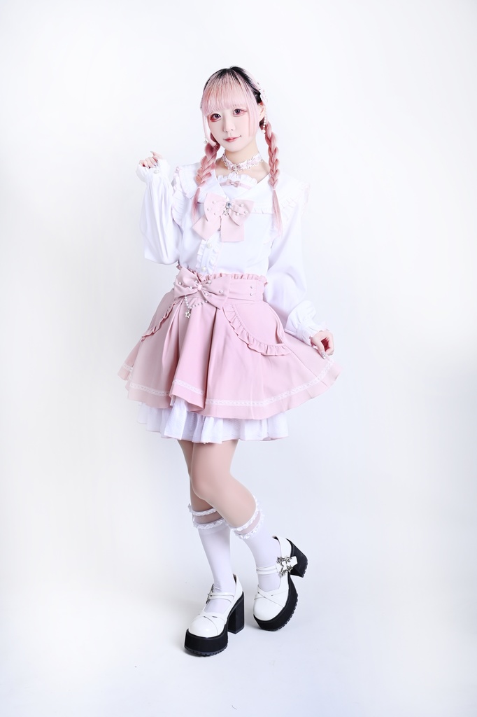 Jillpunk 量産型 茶会願い 地雷系 水色系統 ロリータ 蝶ネクタイ付き フリル セーラー服 リボン 長袖シャツ イミテーションパール ビーズハイウェスト ショートスカート オリジナル 姫系 可愛い おしゃれ ファッション萌え 秋葉原