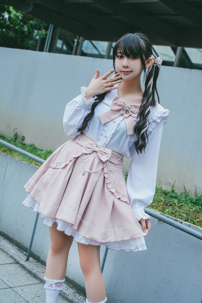 Jillpunk 量産型 茶会願い 地雷系 水色系統 ロリータ 蝶ネクタイ付き フリル セーラー服 リボン 長袖シャツ イミテーションパール ビーズハイウェスト ショートスカート オリジナル 姫系 可愛い おしゃれ ファッション萌え 秋葉原