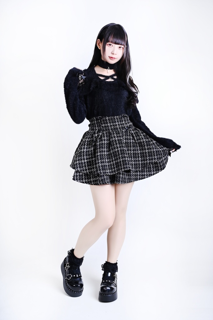 Jillpunkゴシックコーデ 地雷系 セクシー 地雷恋人 地下アイドル風 クロスチョーカー レース加工 肩出しニットトップス ふわふわ 仮ミンク素材セーター レディーズ オリジナル おしゃれ ファッション