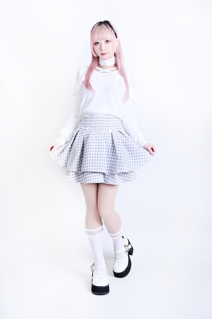 Jillpunkゴシックコーデ 地雷系 セクシー 地雷恋人 地下アイドル風 クロスチョーカー レース加工 肩出しニットトップス ふわふわ 仮ミンク素材セーター レディーズ オリジナル おしゃれ ファッション