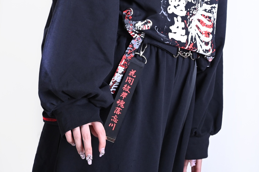 Jillpunk和風モード 甦生彼岸花 浪人侍 ドレープ袴 ゆるい カプリ ファスナー付き ワイド 七分丈バギー 剣道パンツ プリーツロング丈ズボン オリジナルパンク メンズ レディース V系 秋葉系 おしゃれ ストリート