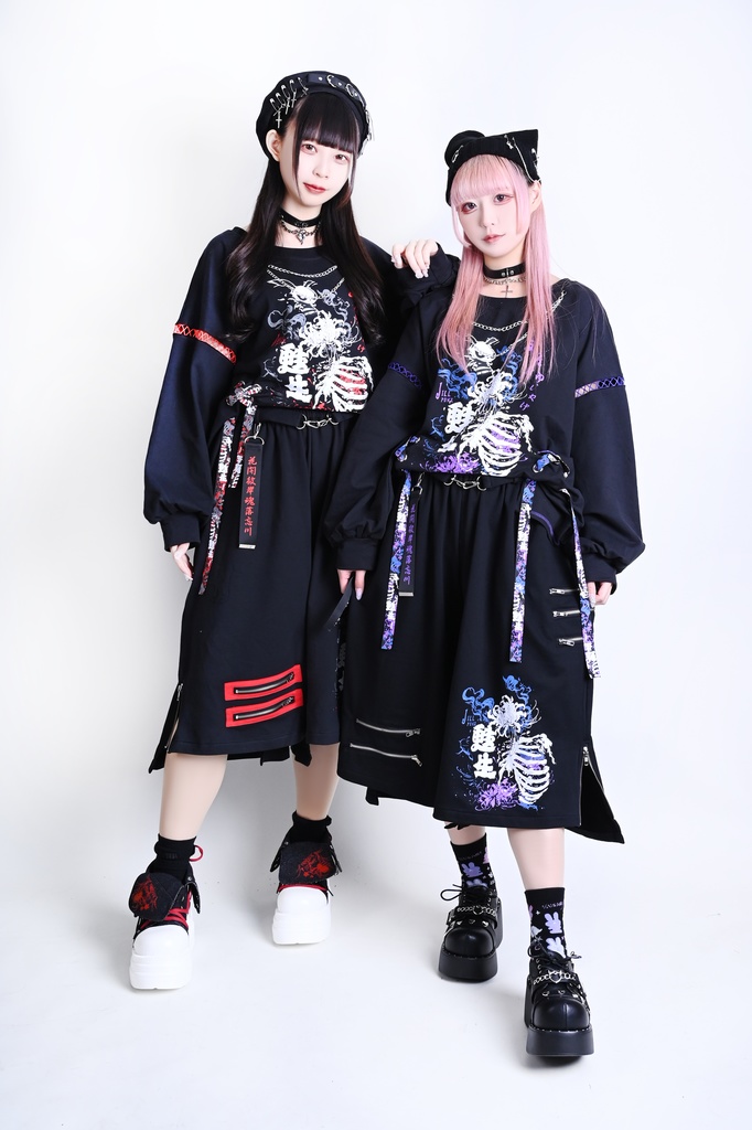 Jillpunk和風モード 甦生彼岸花 浪人侍 ドレープ袴 ゆるい カプリ ファスナー付き ワイド 七分丈バギー 剣道パンツ プリーツロング丈ズボン オリジナルパンク メンズ レディース V系 秋葉系 おしゃれ ストリート