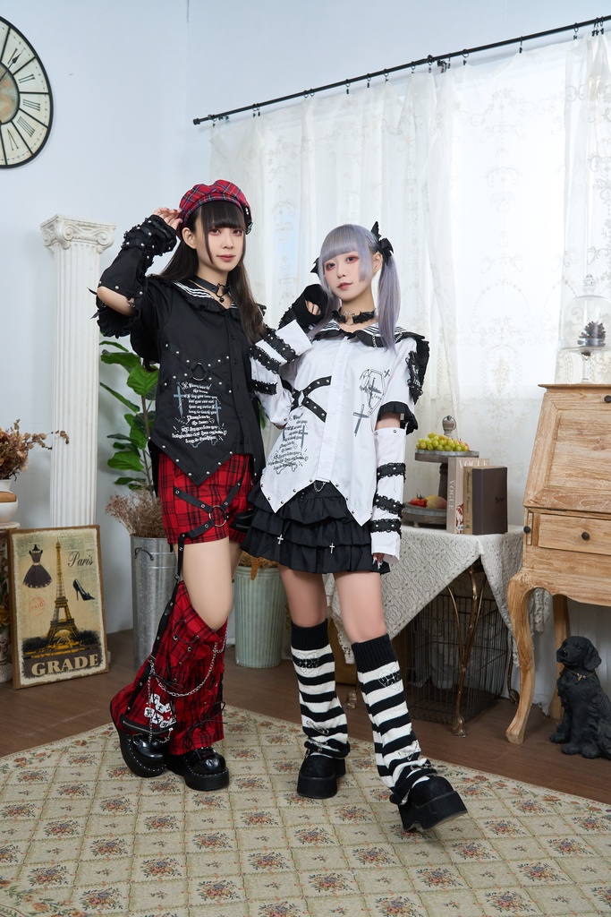 Jillpunk プレッピー 原宿パンク 和洋折衷 見習い悪魔 ハートワッペン付き フリル&スタッズ セーラー服半袖 タキシードシャツ アームカバーセット オリジナルパンク メンズ レディース V系 和洋ミックス カッコいい おしゃれ