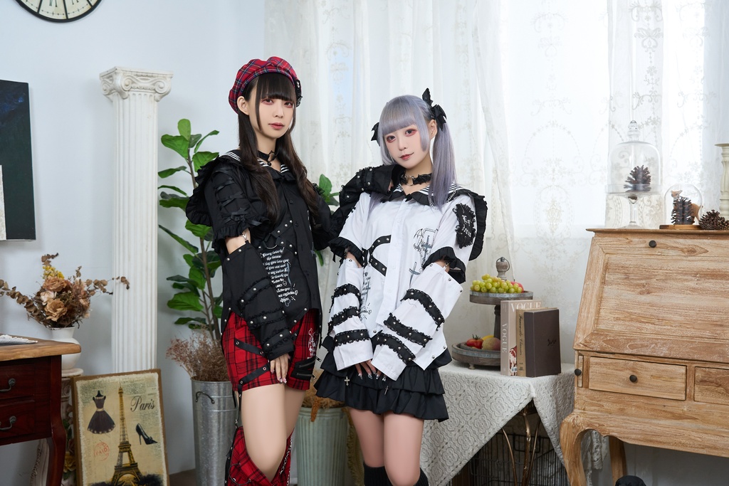 Jillpunk プレッピー 原宿パンク 和洋折衷 見習い悪魔 ハートワッペン付き フリル&スタッズ セーラー服半袖 タキシードシャツ アームカバーセット オリジナルパンク メンズ レディース V系 和洋ミックス カッコいい おしゃれ