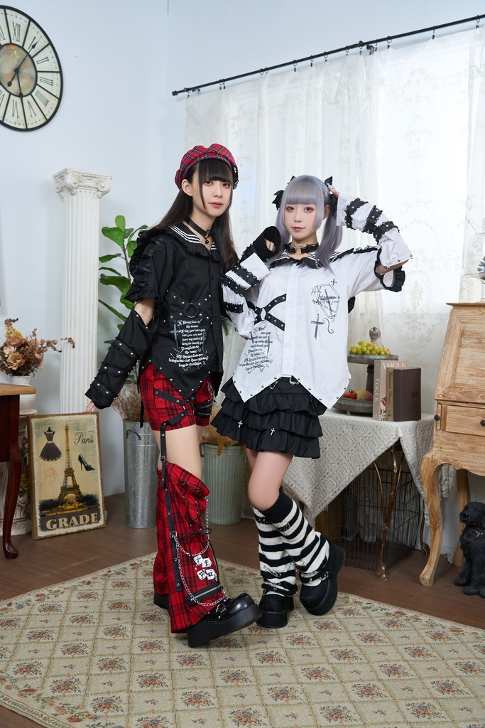 Jillpunk プレッピー 原宿パンク 和洋折衷 見習い悪魔 ハートワッペン付き フリル&スタッズ セーラー服半袖 タキシードシャツ アームカバーセット オリジナルパンク メンズ レディース V系 和洋ミックス カッコいい おしゃれ