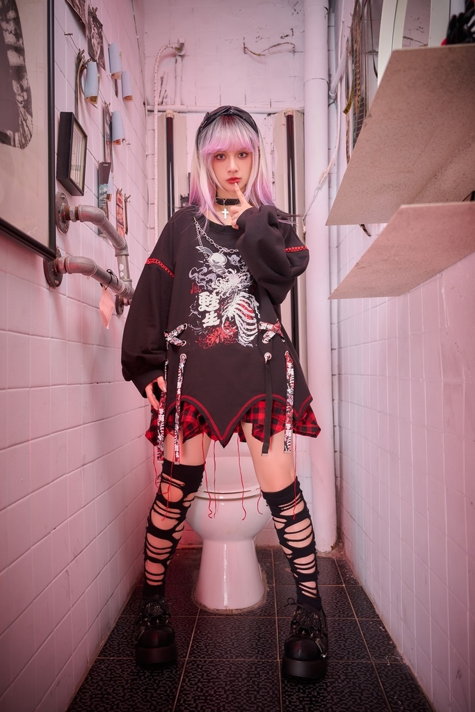 Jillpunk和洋折衷 原宿パンク 甦生彼岸花 浪人侍 ネックレス付き 着物スリーブ アシンメトリー 長袖Tシャツ カットソー オリジナルパンク 男女兼用 メンズ レディース V系 秋葉系 おしゃれ ストリート