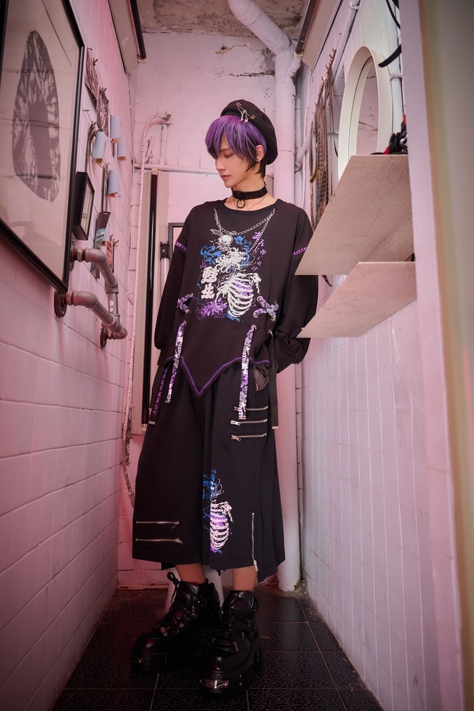 Jillpunk和洋折衷 原宿パンク 甦生彼岸花 浪人侍 ネックレス付き 着物スリーブ アシンメトリー 長袖Tシャツ カットソー オリジナルパンク 男女兼用 メンズ レディース V系 秋葉系 おしゃれ ストリート