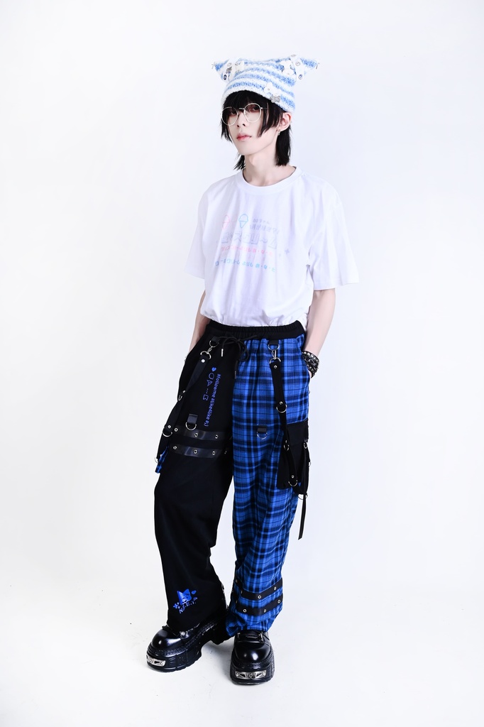 Jillpunk可愛い お宅界隈 アニメ 社交ネコ NEET 自宅警備員 刺繡入り タータンチェック柄 サスペンダー付き ワークポケット ストレートズボン ロングカーゴパンツ オリジナル メンズ レディーズ おしゃれ 男女兼用 ファッション 秋葉系