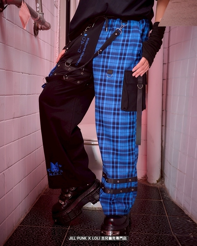 Jillpunk可愛い お宅界隈 アニメ 社交ネコ NEET 自宅警備員 刺繡入り タータンチェック柄 サスペンダー付き ワークポケット ストレートズボン ロングカーゴパンツ オリジナル メンズ レディーズ おしゃれ 男女兼用 ファッション 秋葉系