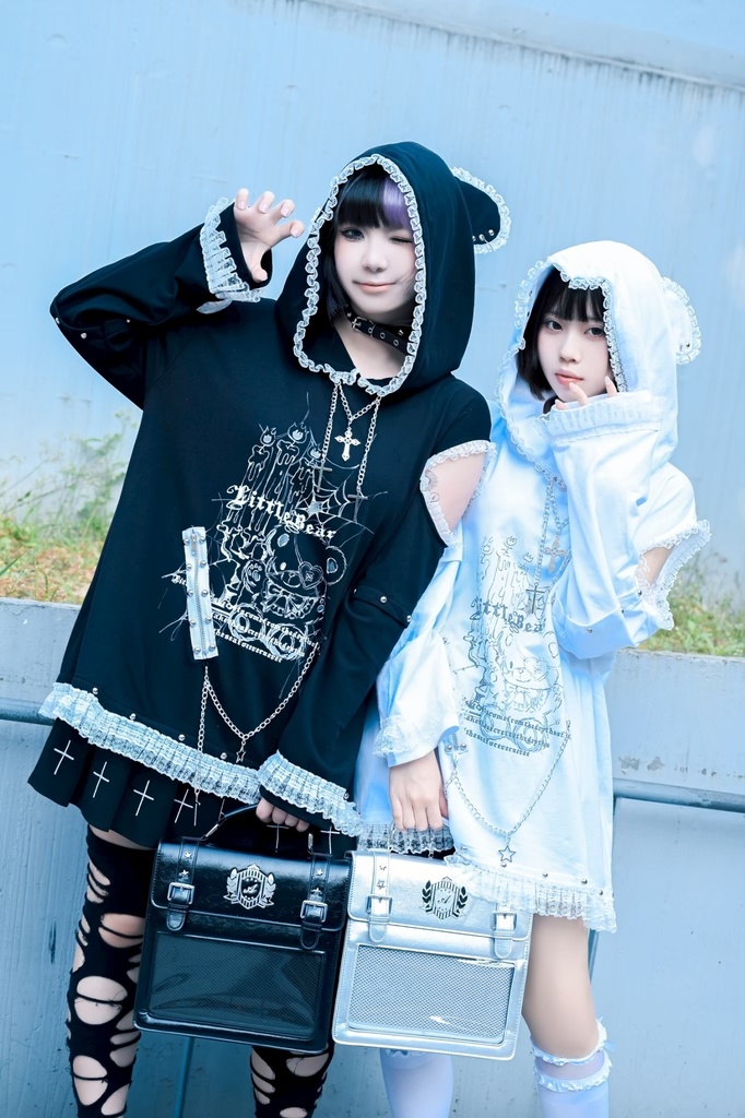 Jillpunk可愛いパンク 原宿系 クール感 司書熊さん フリル レースヘム コルセットピアス オフショルダー肩出し 取り外し可能な袖 2waý熊耳パーカー オリジナル メンズ レディーズ おしゃれ 男女兼用 ファッション