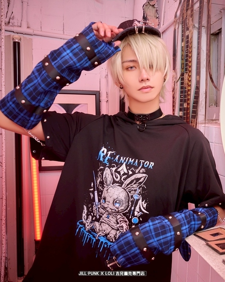 Jillpunk 可愛いパンク ハロウィン 動物 原宿V系 キラー兎 タータンチェック柄 スダッズ細工 フリンジ加工 アームカバー付き ゆったり 半袖 兎耳パーカー オリジナル メンズ レディーズ おしゃれ男女兼用ファッション カッコいい