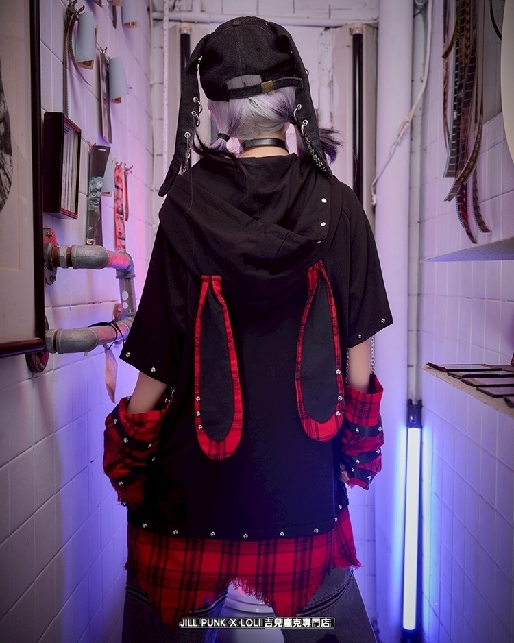 Jillpunk 可愛いパンク ハロウィン 動物 原宿V系 キラー兎 タータンチェック柄 スダッズ細工 フリンジ加工 アームカバー付き ゆったり 半袖 兎耳パーカー オリジナル メンズ レディーズ おしゃれ男女兼用ファッション カッコいい