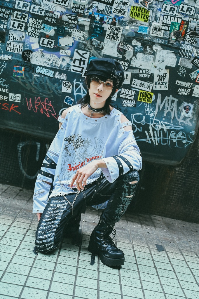 Jillpunk 王道パンク ロック 天使降臨 アイレットベルト 十字架チェーン付き オフショルダー 取り外し可能な袖 カットソーTシャツ メンズ レディーズ V系 おしゃれ男女兼用カッコいい ファッション