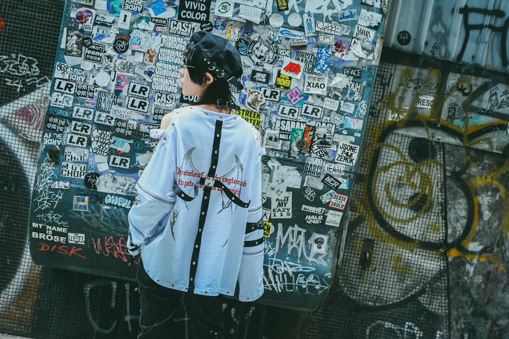 Jillpunk 王道パンク ロック 天使降臨 アイレットベルト 十字架チェーン付き オフショルダー 取り外し可能な袖 カットソーTシャツ メンズ レディーズ V系 おしゃれ男女兼用カッコいい ファッション