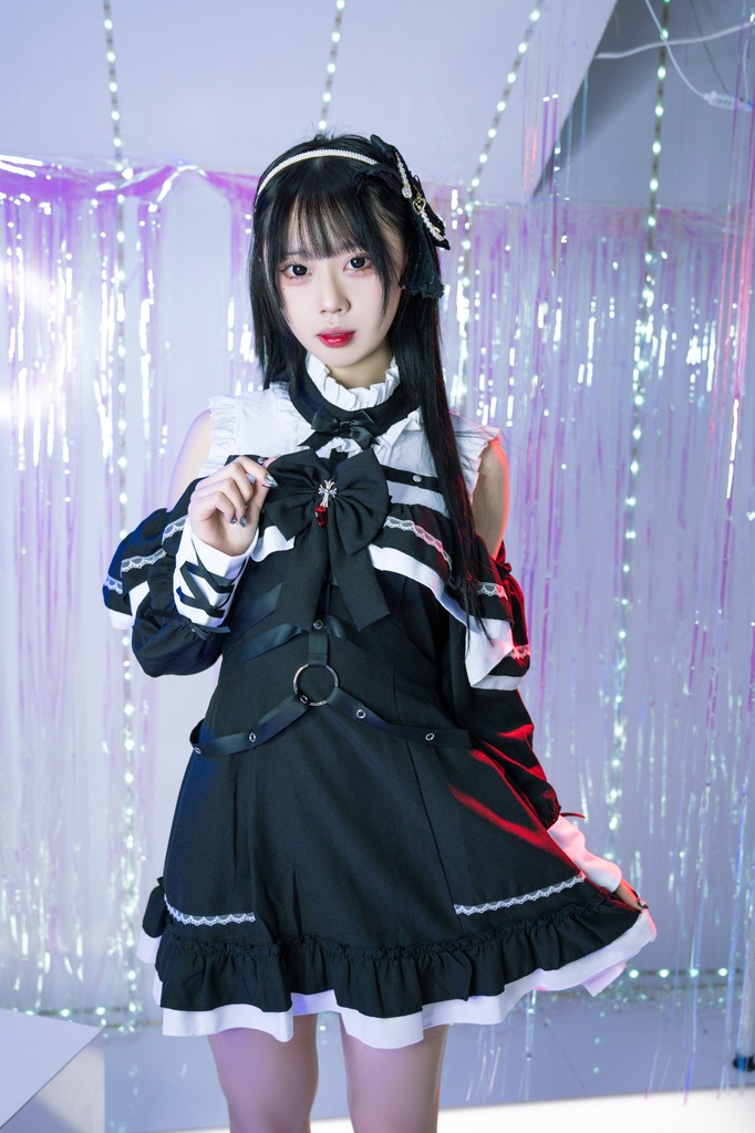 Jillpunk 地雷系 ダーク ゴシックロリータ 狂詩曲 ハーネス リボン付き 肩出し フリルヘム 長袖ワンピースドレス オリジナル 姫系 可愛い おしゃれ ファッション萌え 秋葉原