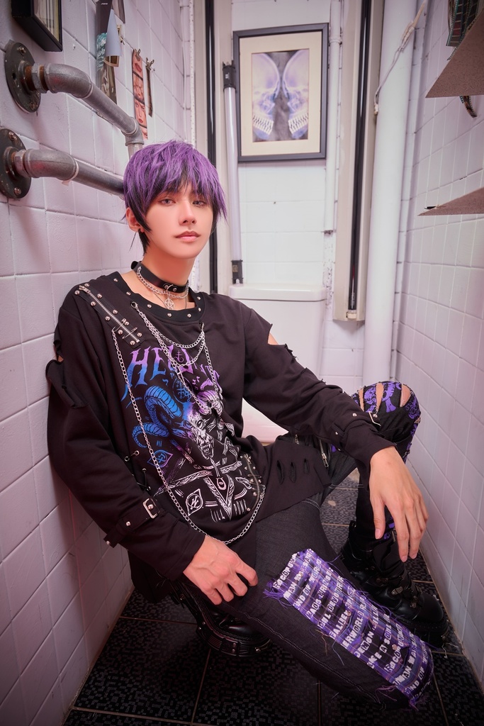 Jillpunk ヘヴィメタル パンクロック 罪悪の讃歌 バフォメット ダメージ加工 漸層グラデ アシンメトリー 長袖Tシャツ カットソー オリジナル メンズ レディーズ クール おしゃれ男女兼用