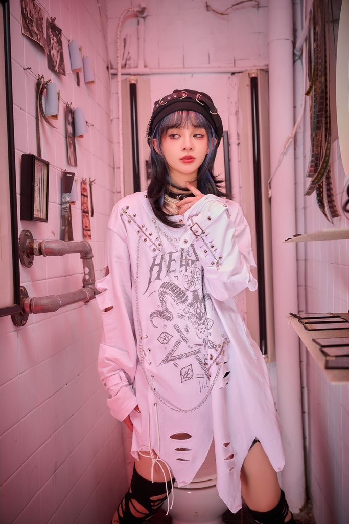 Jillpunk ヘヴィメタル パンクロック 罪悪の讃歌 バフォメット ダメージ加工 漸層グラデ アシンメトリー 長袖Tシャツ カットソー オリジナル メンズ レディーズ クール おしゃれ男女兼用