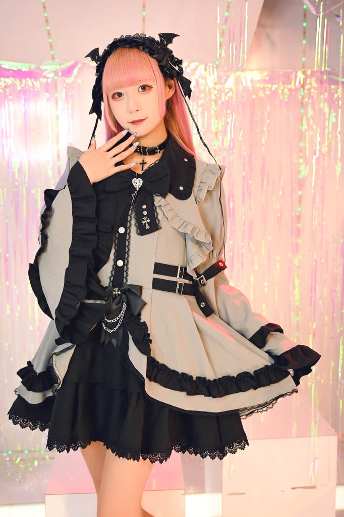 Jillpunk 地雷系 ダーク ゴシックロリータ 吸血鬼学園 リボンタイ付き 姫袖ブラウスワンピース フリルヘム 長袖ドレス ショーパン2点セット オリジナル 姫系 可愛い おしゃれ ファッション萌え 秋葉原