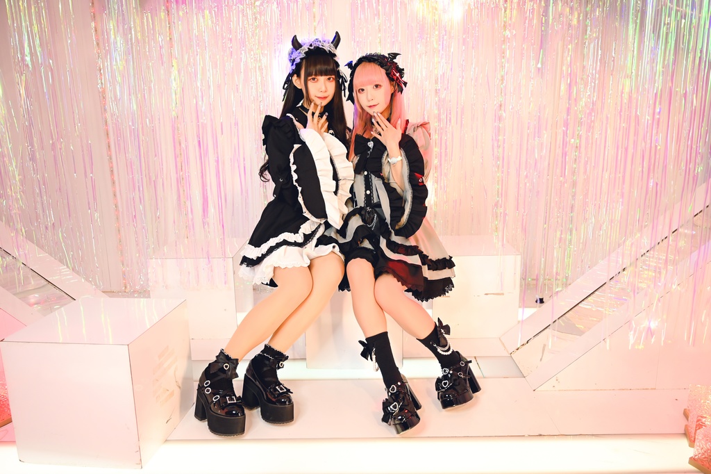 Jillpunk 地雷系 ダーク ゴシックロリータ 吸血鬼学園 リボンタイ付き 姫袖ブラウスワンピース フリルヘム 長袖ドレス ショーパン2点セット オリジナル 姫系 可愛い おしゃれ ファッション萌え 秋葉原