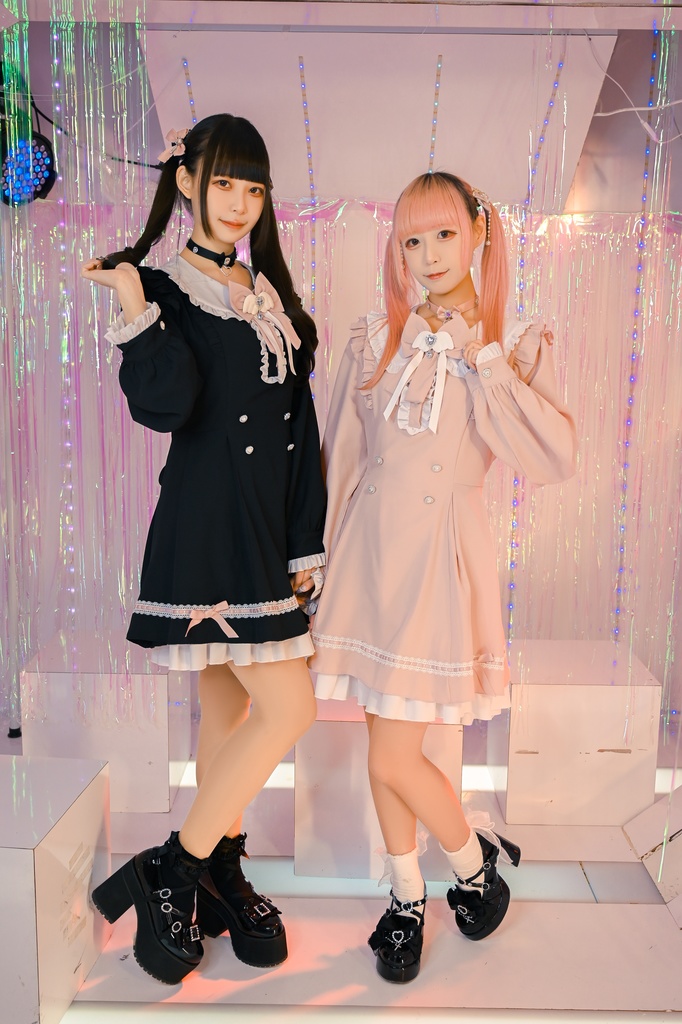 Jillpunk アニメ界隈 ゆめかわ ロリータ 恋愛魔法陣 丸襟 リボン付き フリル 長袖ワンピース+刺繍入りケープ ドレスセット2点 オリジナル 可愛い おしゃれ ファッション萌え 秋葉原