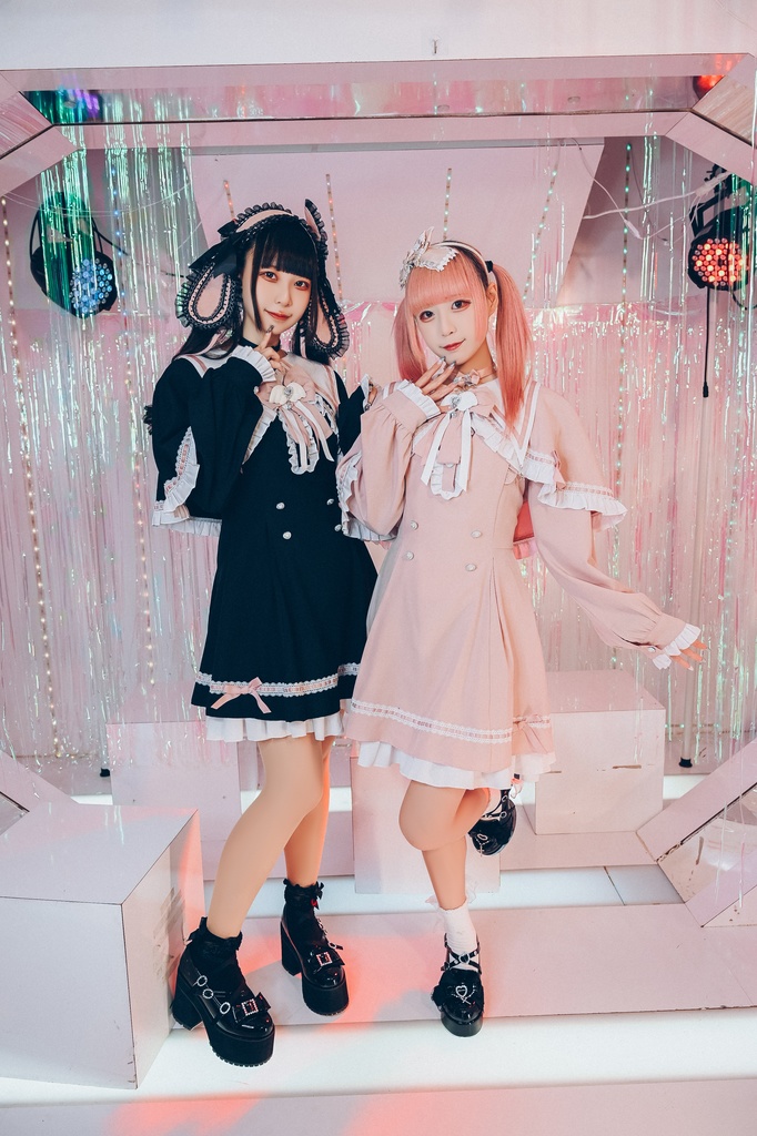 Jillpunk アニメ界隈 ゆめかわ ロリータ 恋愛魔法陣 丸襟 リボン付き フリル 長袖ワンピース+刺繍入りケープ ドレスセット2点 オリジナル 可愛い おしゃれ ファッション萌え 秋葉原