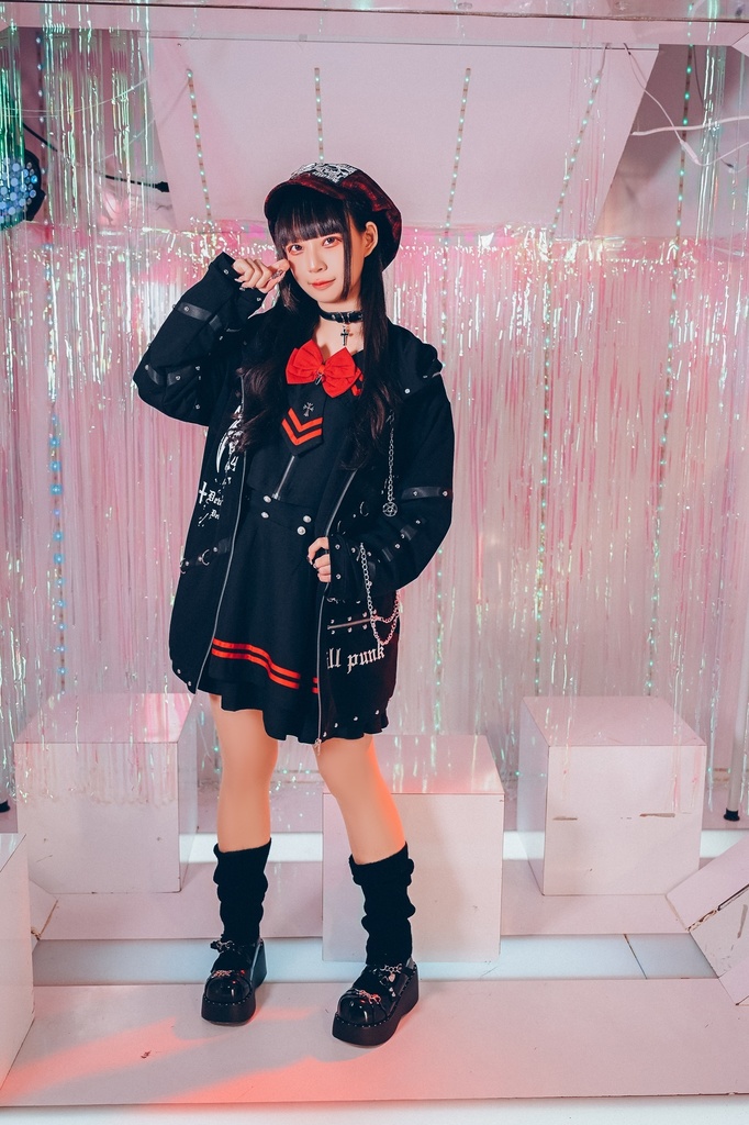 Jillpunk ダークアニメ風 ヘヴィメタル パンクロック 骸骨聖約 メタルパーツ 鎖チェーン付き 悪魔羽パーカー フード付きジャケット オリジナル メンズ レディーズ クール おしゃれ男女兼用カッコいい ファッション