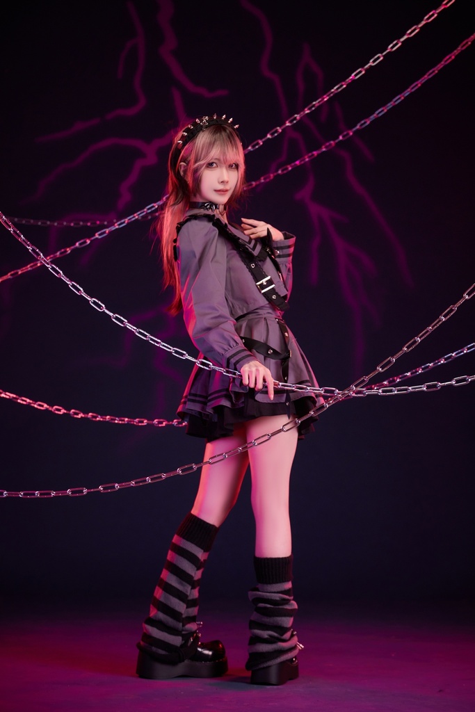 Jillpunk プレッピー ダークガーリー 地雷系 量産型 和洋折衷 ナイトメアスィート 蝶ネクタイ付き ショート丈学院セーラー服 ハイウェストスカート JK制服セット2点 オリジナル レディース 和洋ミックス カッコいい おしゃれ サブカル