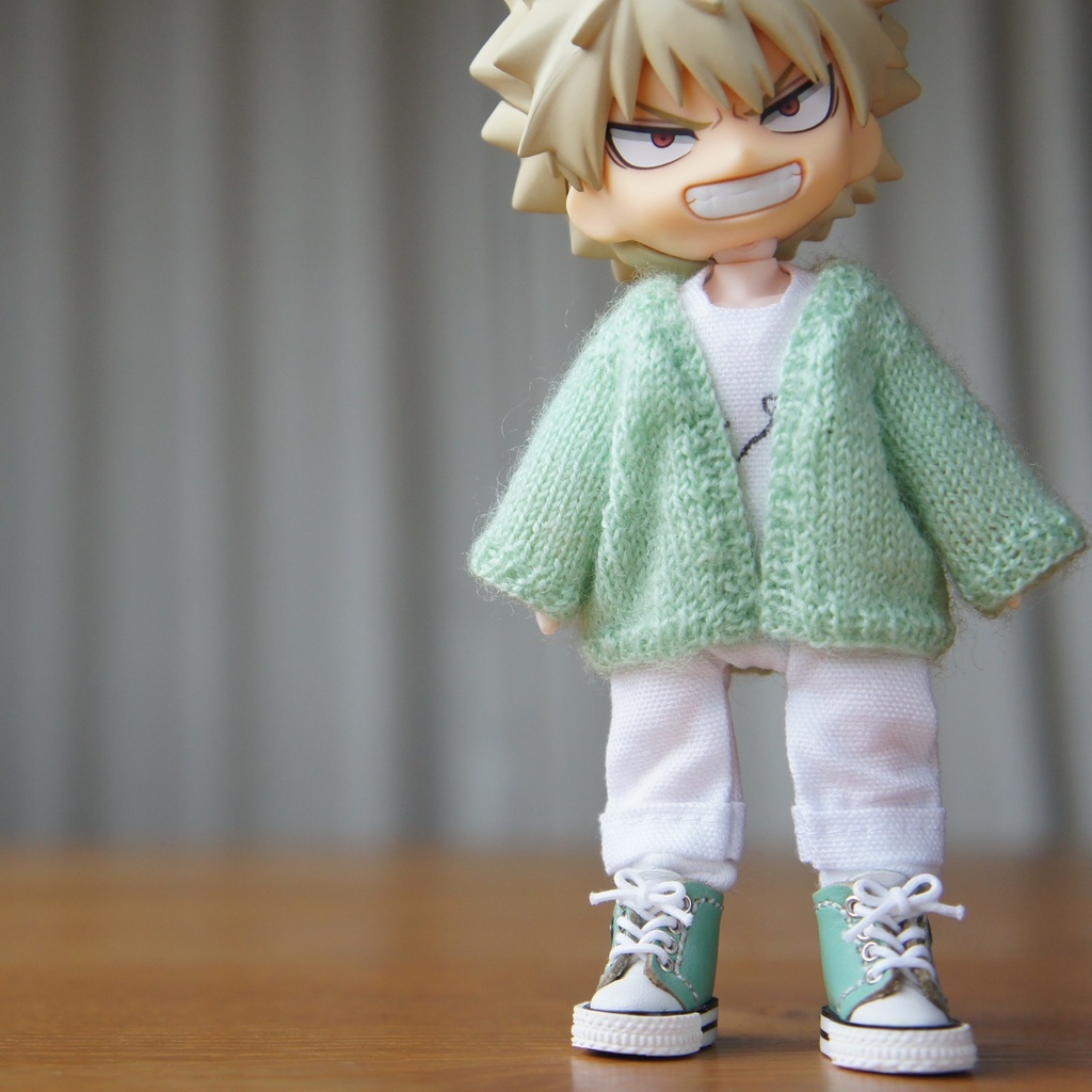 【茶色】ボタンレスカーディガン