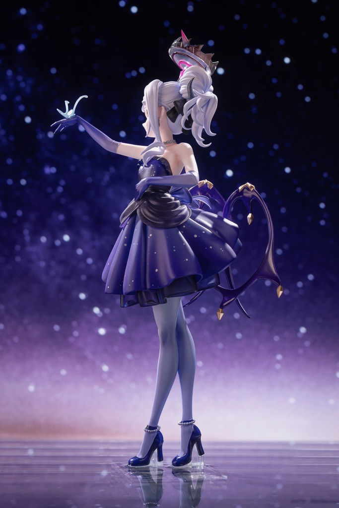 ブルーアーカイブ  空崎ヒナ(ドレス) 花の独舞