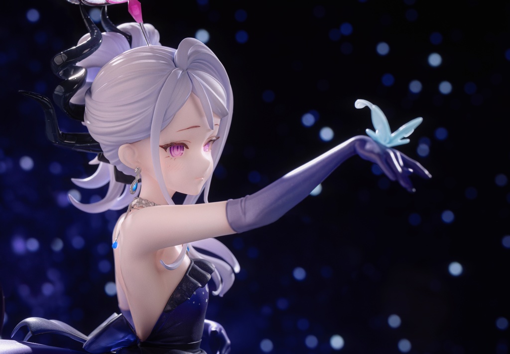 ブルーアーカイブ  空崎ヒナ(ドレス) 花の独舞