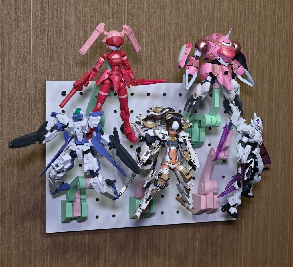 プラモ用壁掛けスタンド