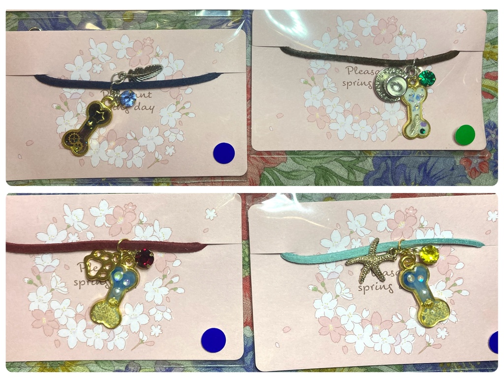 わんこの骨のネックレス