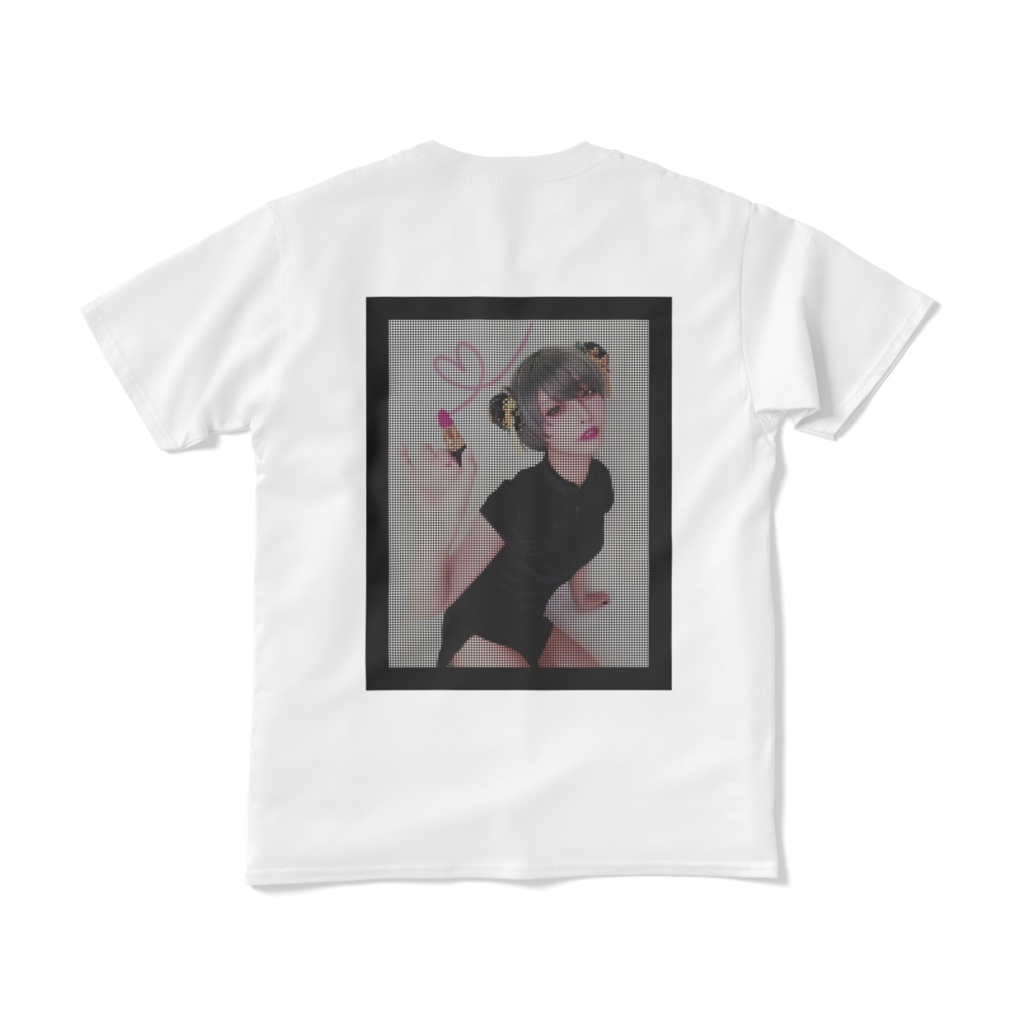 くるりが背後を見守るTシャツ
