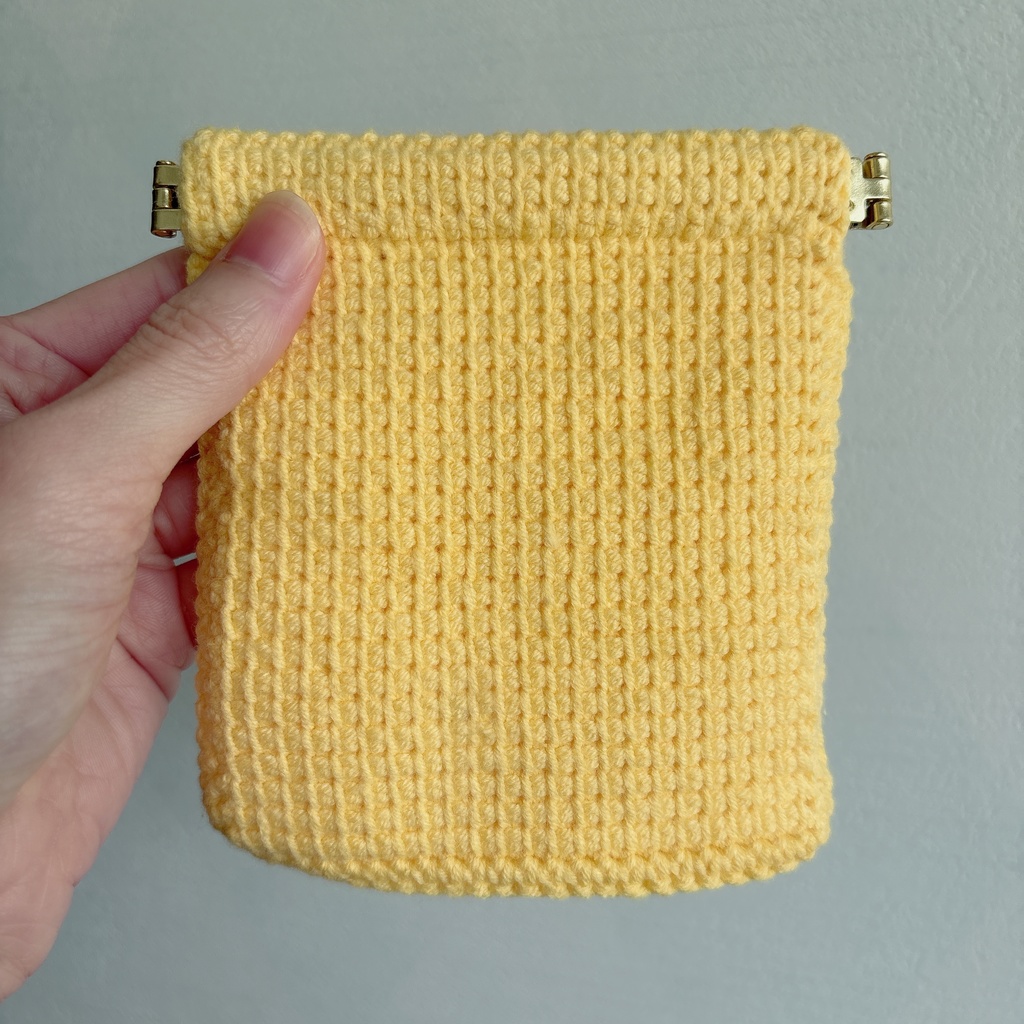 💛美子さんモチーフ アフガン編みばねポーチ(黄ラカラー)
