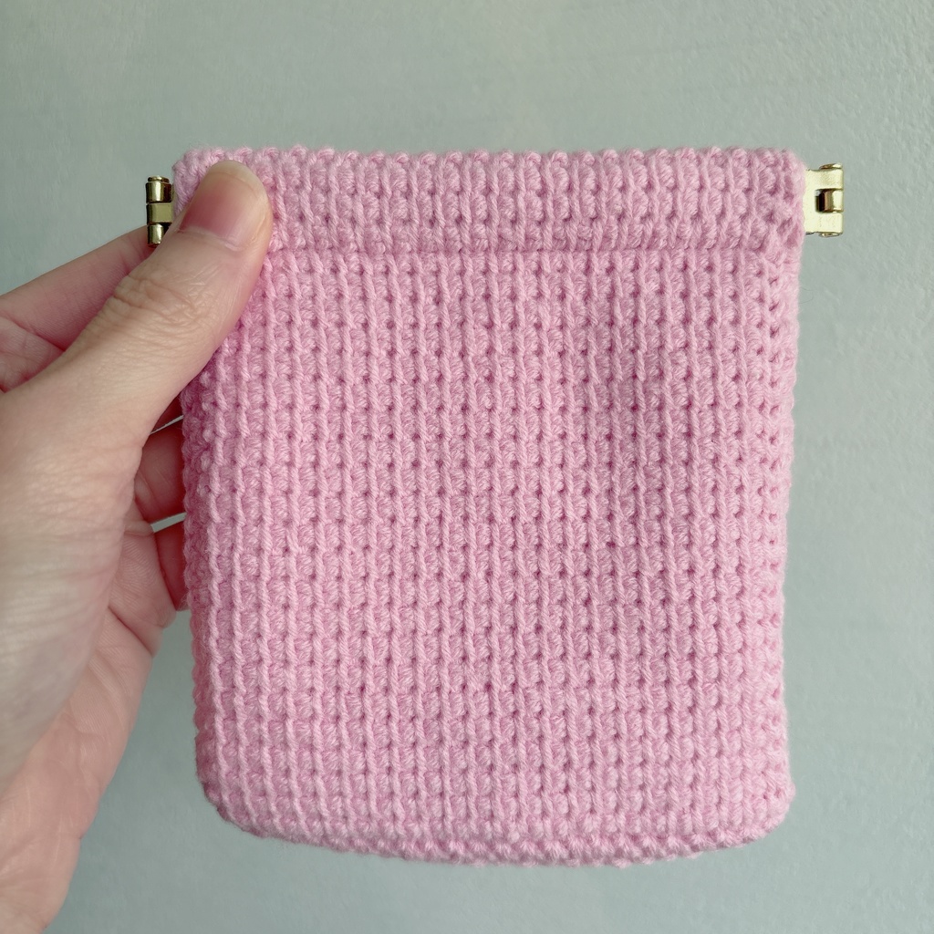 🩷美子さんモチーフ アフガン編みばねポーチ(優しめフットバカラー)
