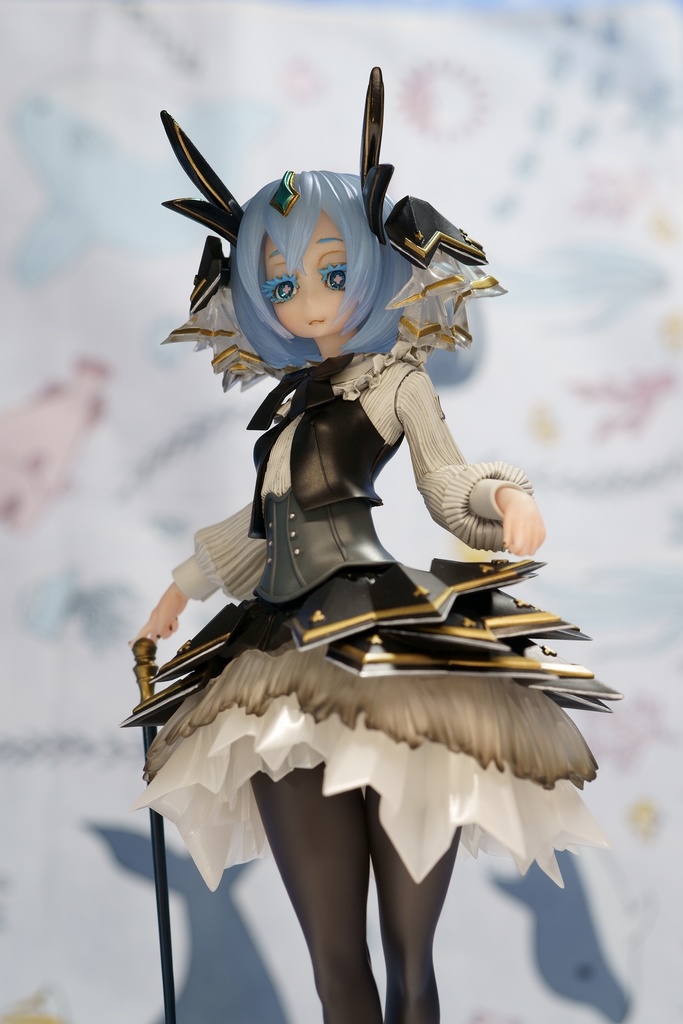 キマダラウロコウミウシ