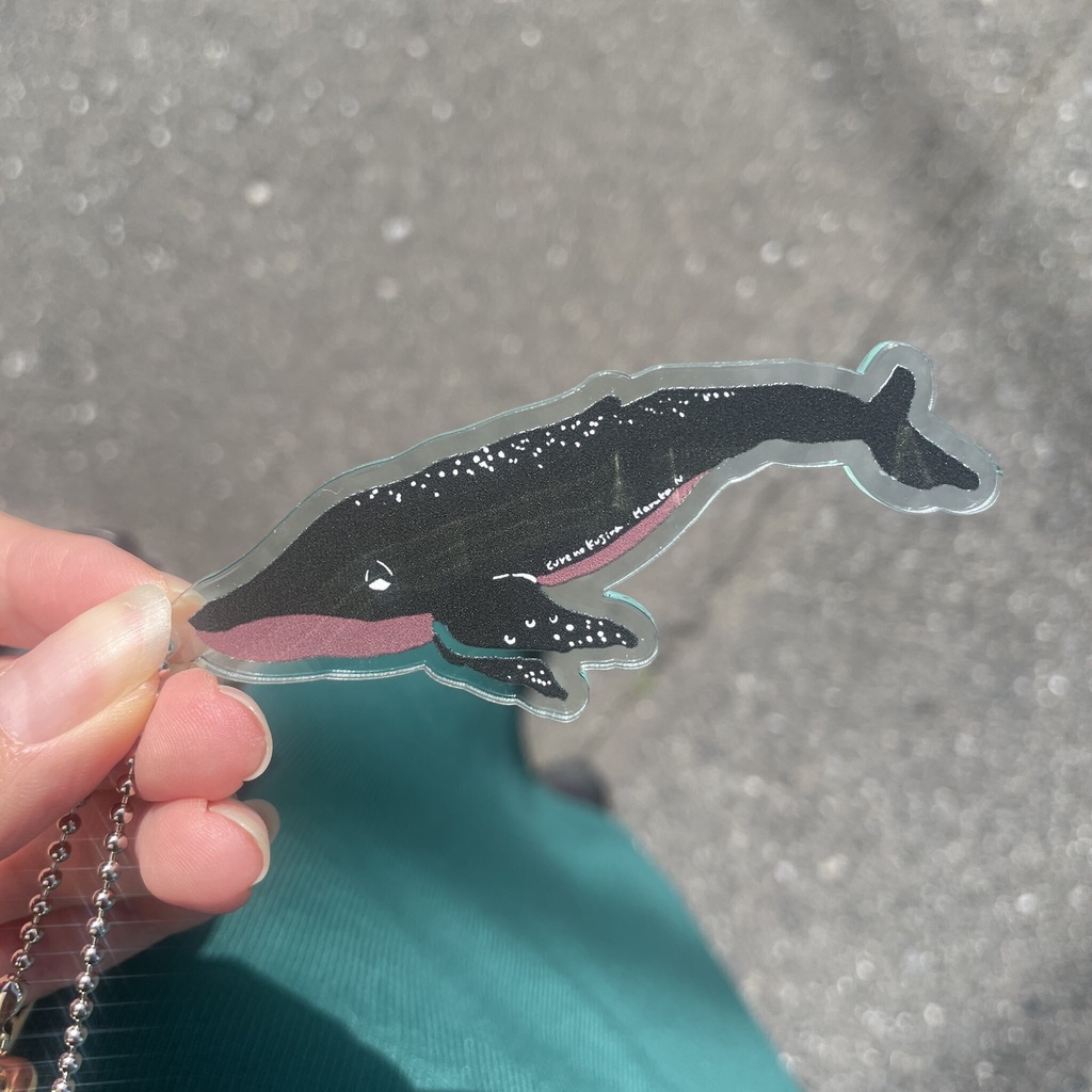 スモーキーなクジラのアクキー