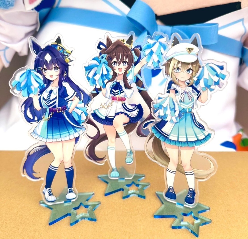 チアガール・ヴィブロス、ヴィルシーナ、シュヴァルグランアクリルスタンド