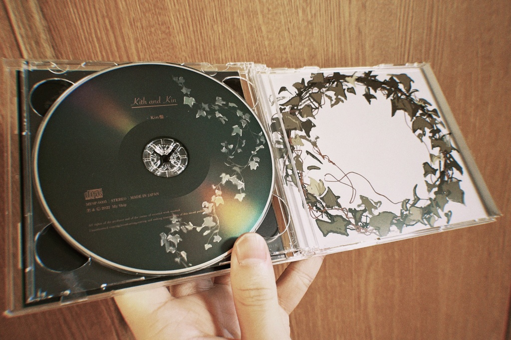 5th Album「Kith and Kin」