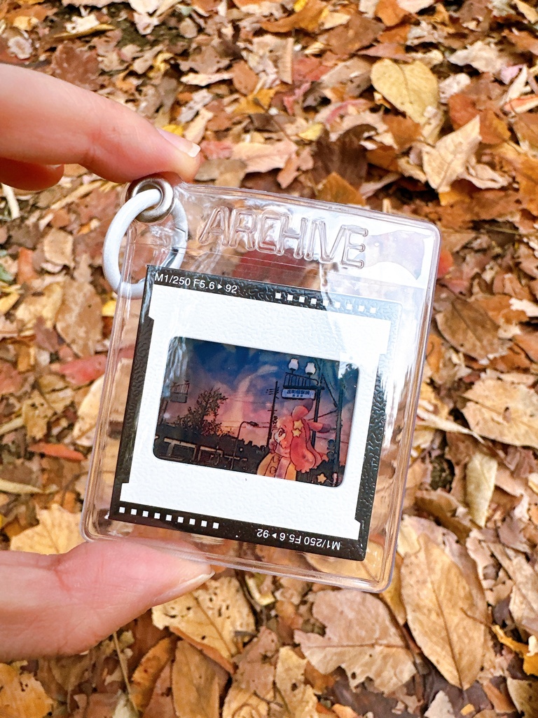 【C107】フィルムストラップ