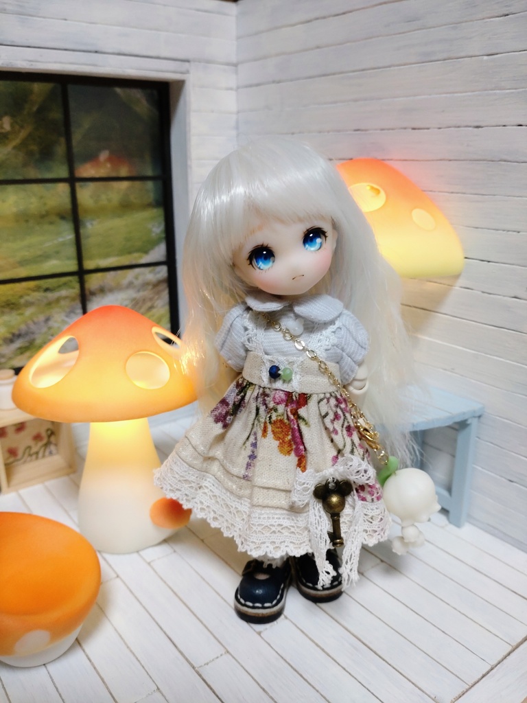 少し大きなすずらんポシェット