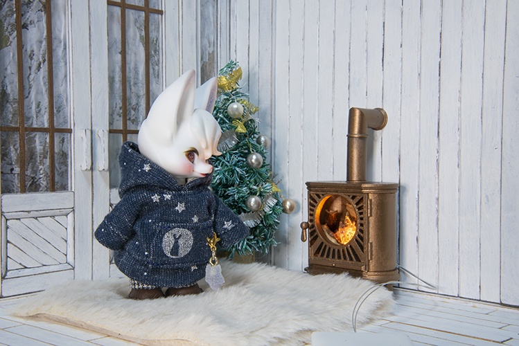 まあるい窓の薪ストーブ*アンティークブロンズ*